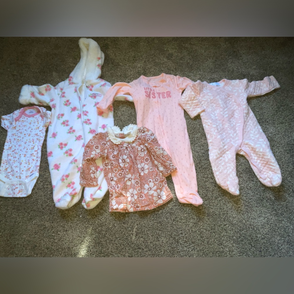 Adorable Baby Girl Clothing Set